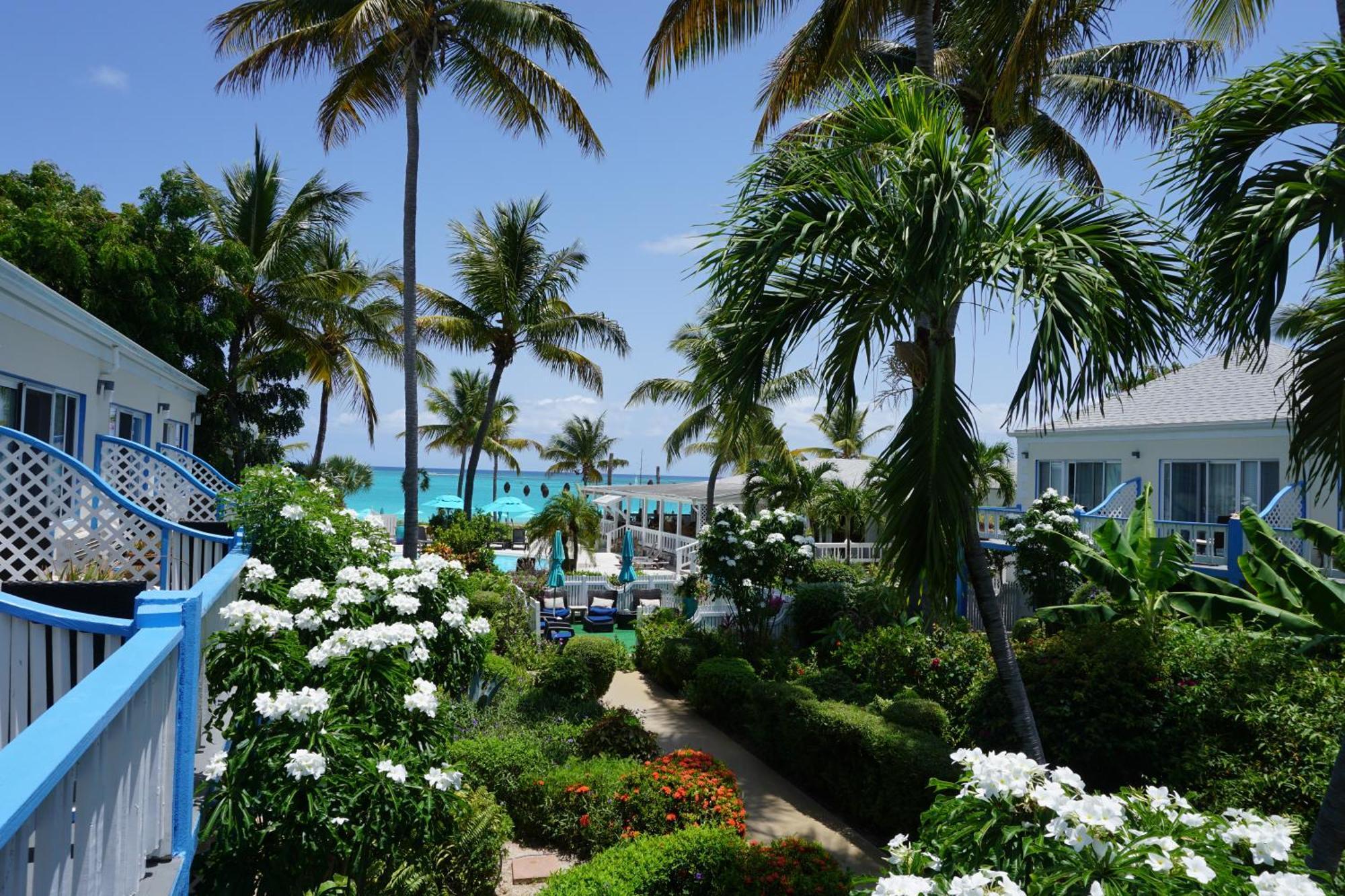 Sibonne Beach Hotel Grace Bay Exterior foto